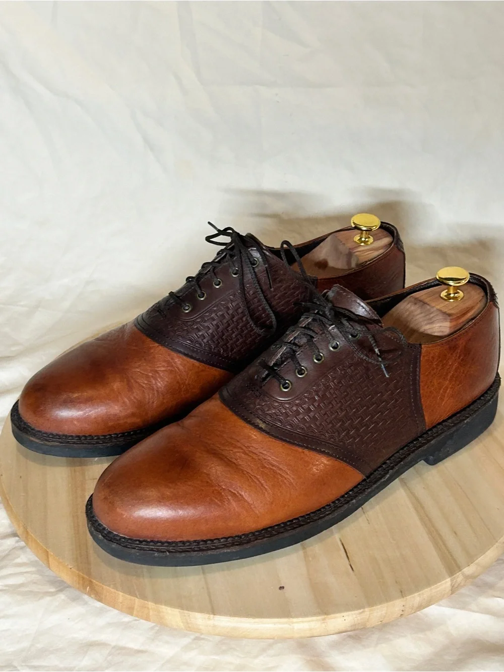 H.S. Trask Men’s Two-Tone Brown Buffalo Leather Lace-Up Oxford Round Toe 13 N